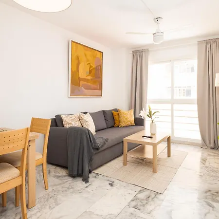 Apartment C18 Lovely In Malagueta
