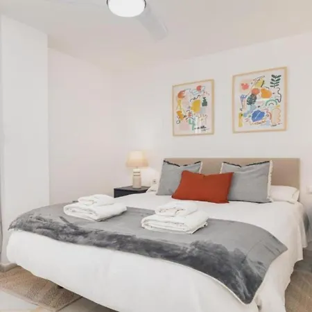 Apartment C18 Lovely In Malagueta